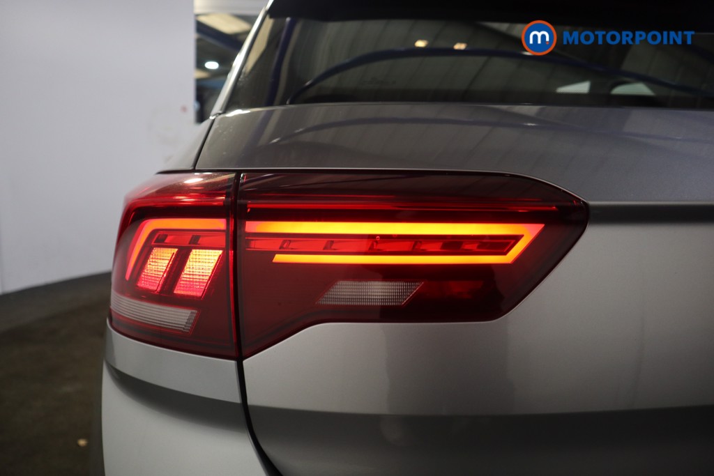Volkswagen T-Roc Life Manual Petrol SUV - Stock Number (1583547) - 20th supplementary image