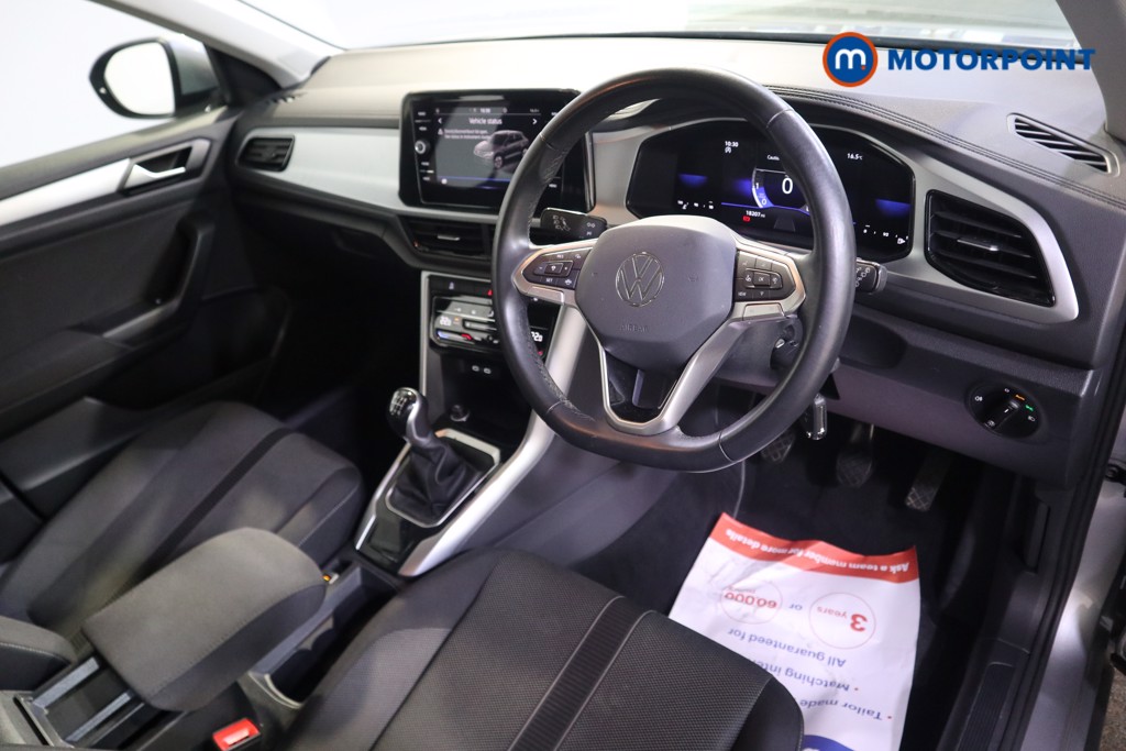 Volkswagen T-Roc Life Manual Petrol SUV - Stock Number (1583547) - 1st supplementary image
