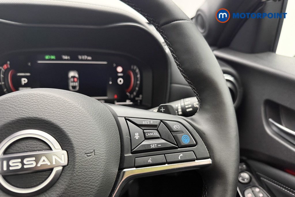 Nissan Juke Tekna Automatic Petrol SUV - Stock Number (1583719) - 8th supplementary image