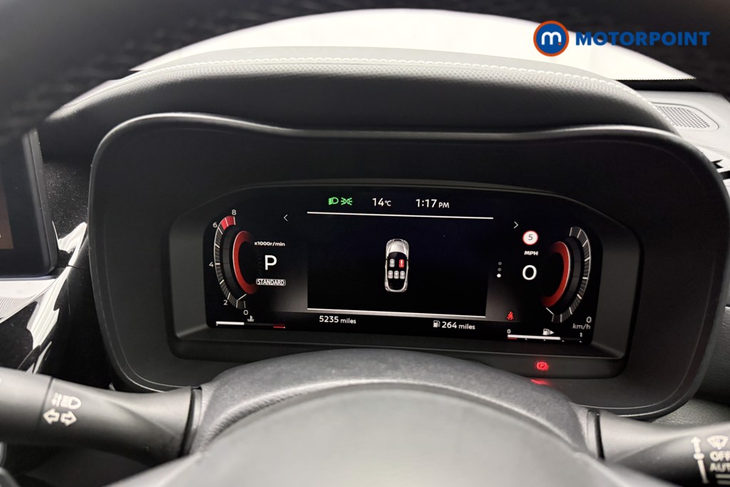 Nissan Juke Tekna Automatic Petrol SUV - Stock Number (1583719) - 9th supplementary image