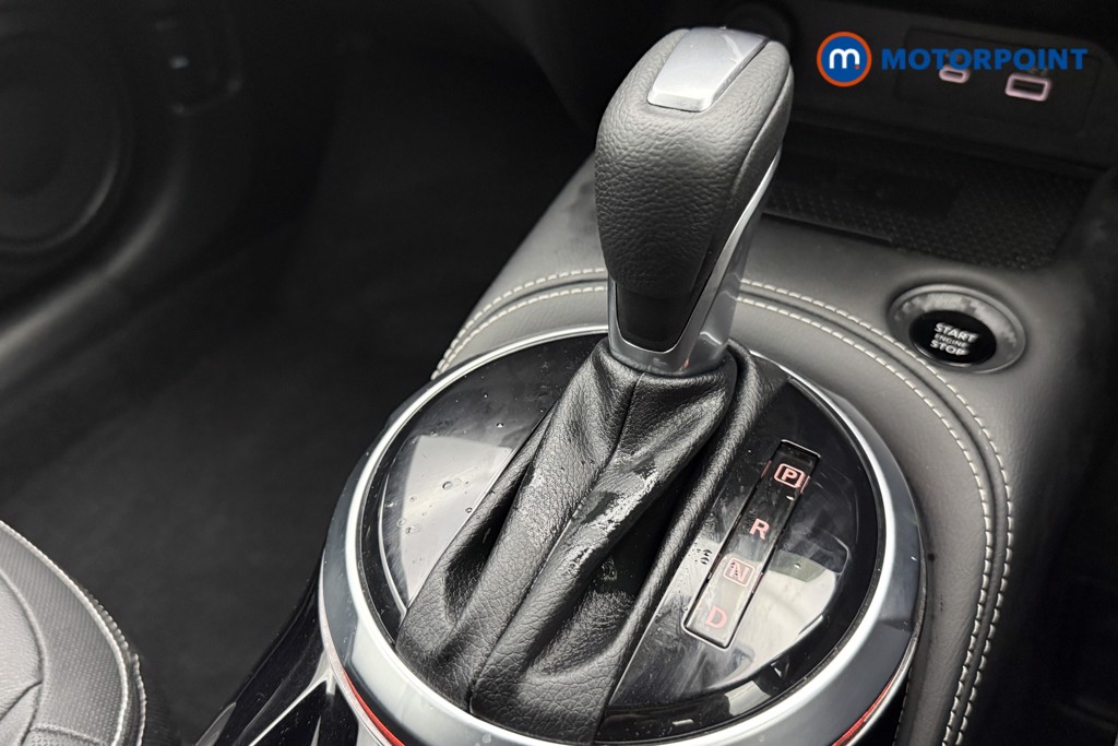 Nissan Juke Tekna Automatic Petrol SUV - Stock Number (1583719) - 15th supplementary image