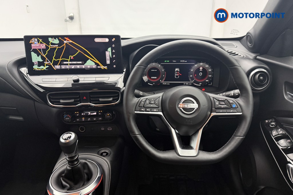 Nissan Juke Tekna Manual Petrol SUV - Stock Number (1583721) - 2nd supplementary image