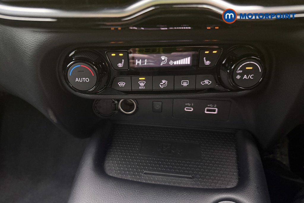 Nissan Juke Tekna Manual Petrol SUV - Stock Number (1583721) - 13th supplementary image