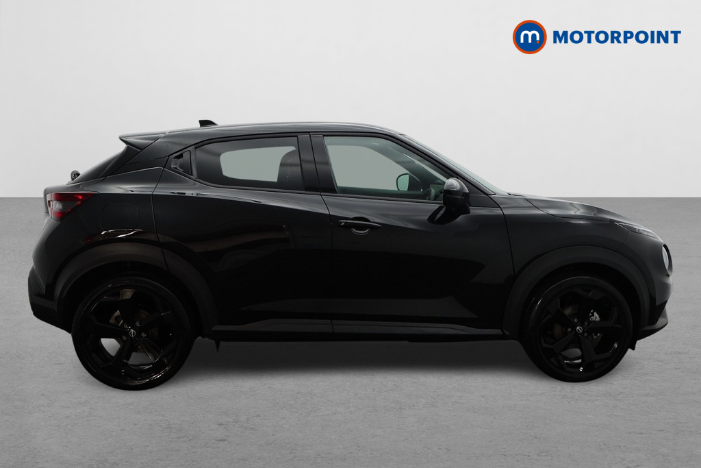 Nissan Juke Tekna Manual Petrol SUV - Stock Number (1583721) - Drivers side