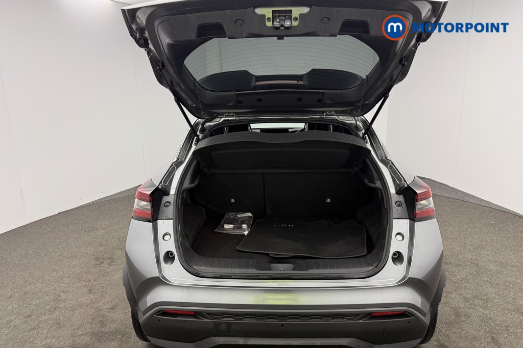 Nissan Juke Tekna Manual Petrol SUV - Stock Number (1583726) - 10th supplementary image