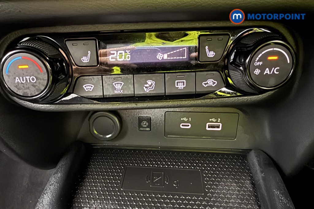 Nissan Juke Tekna Manual Petrol SUV - Stock Number (1583726) - 22nd supplementary image