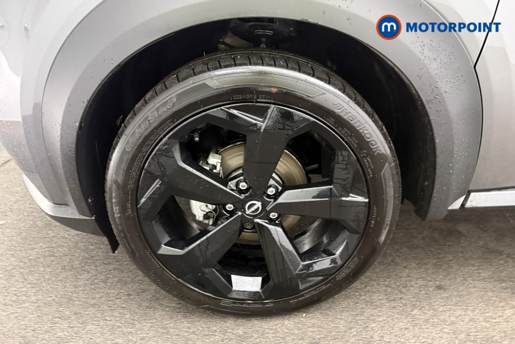 Nissan Juke Tekna Manual Petrol SUV - Stock Number (1583726) - 32nd supplementary image