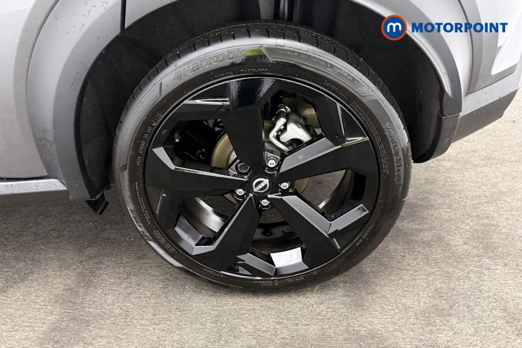 Nissan Juke Tekna Manual Petrol SUV - Stock Number (1583726) - 33rd supplementary image