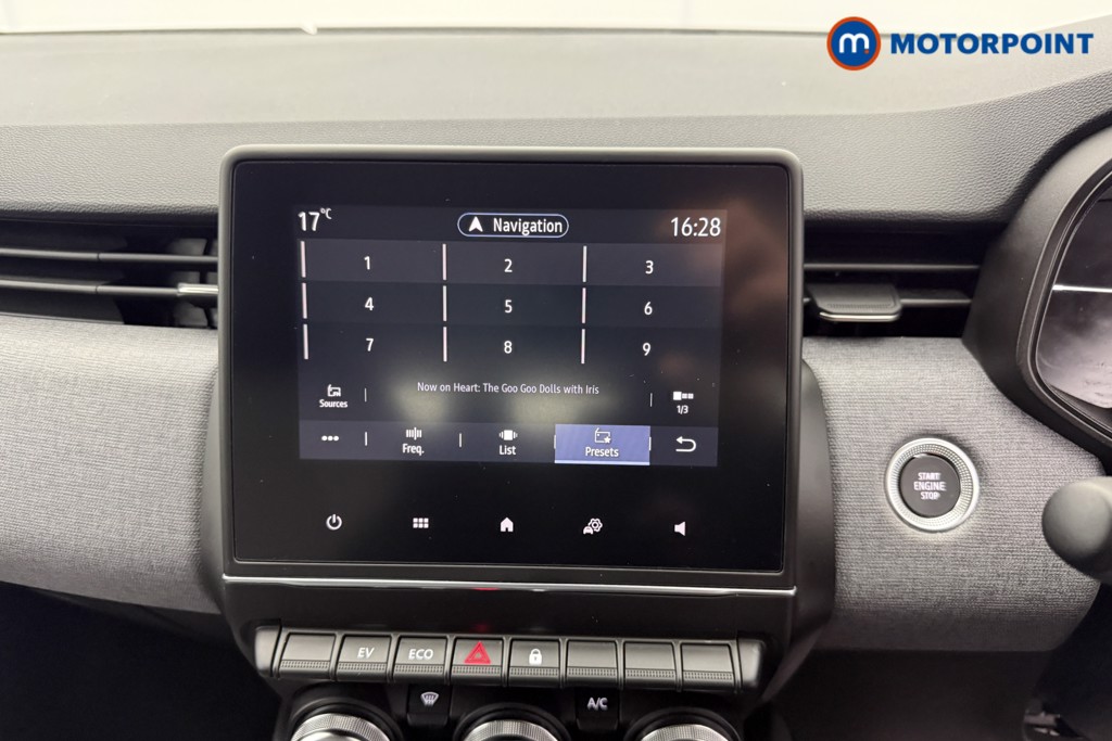 Renault Clio Evolution Automatic Petrol-Electric Hybrid Hatchback - Stock Number (1583730) - 6th supplementary image