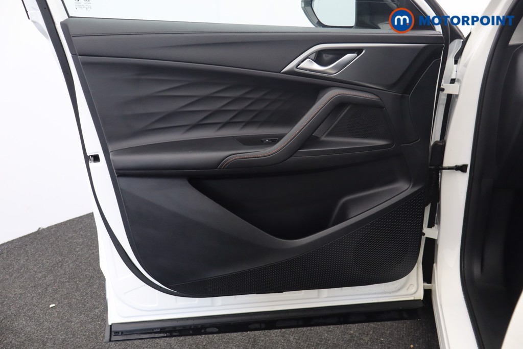 Mg Motor Uk HS Trophy Automatic Petrol SUV - Stock Number (1583870) - 18th supplementary image