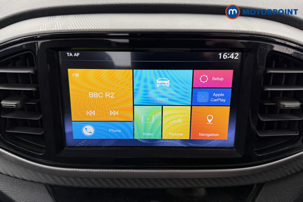 Mg Motor Uk MG3 Exclusive Manual Petrol Hatchback - Stock Number (1583900) - 8th supplementary image