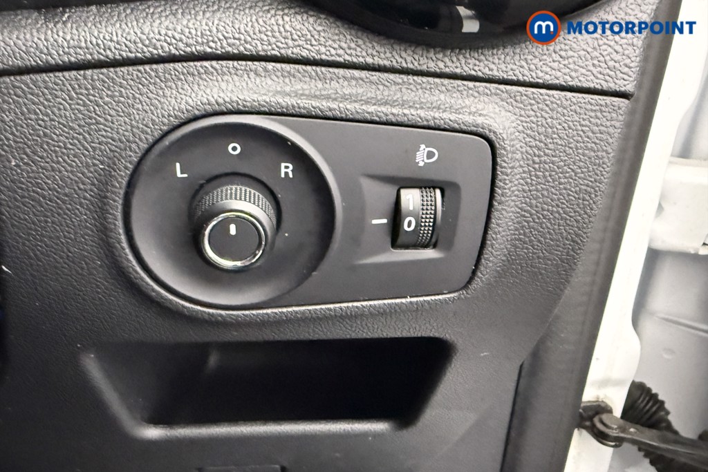 Mg Motor Uk MG3 Exclusive Manual Petrol Hatchback - Stock Number (1583900) - 14th supplementary image
