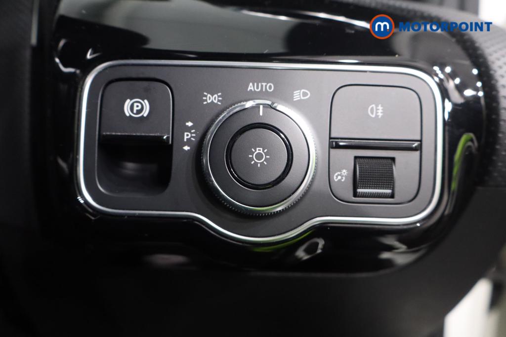 Mercedes-Benz A Class Amg Line Automatic Petrol Plug-In Hybrid Hatchback - Stock Number (1583957) - 10th supplementary image