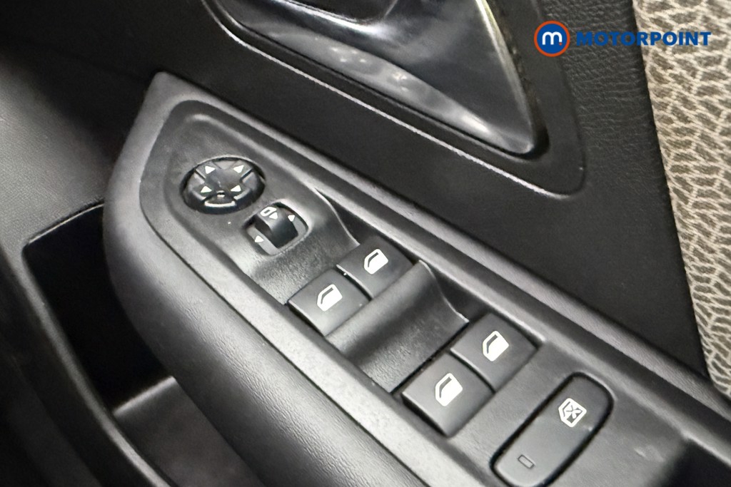 Citroen C4 Shine Plus Automatic Petrol Hatchback - Stock Number (1584090) - 17th supplementary image