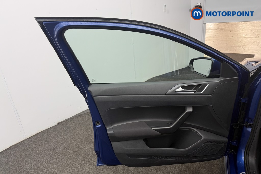 Volkswagen Polo R-Line Automatic Petrol Hatchback - Stock Number (1584091) - 3rd supplementary image