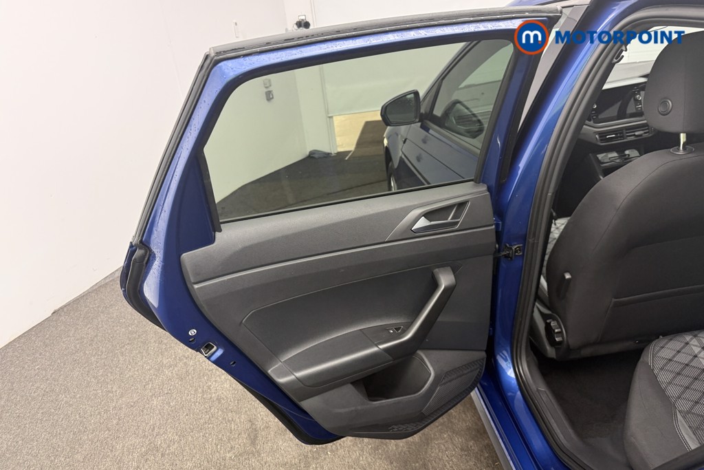 Volkswagen Polo R-Line Automatic Petrol Hatchback - Stock Number (1584091) - 5th supplementary image