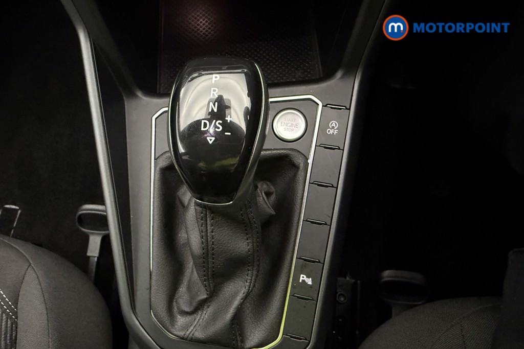 Volkswagen Polo R-Line Automatic Petrol Hatchback - Stock Number (1584091) - 14th supplementary image