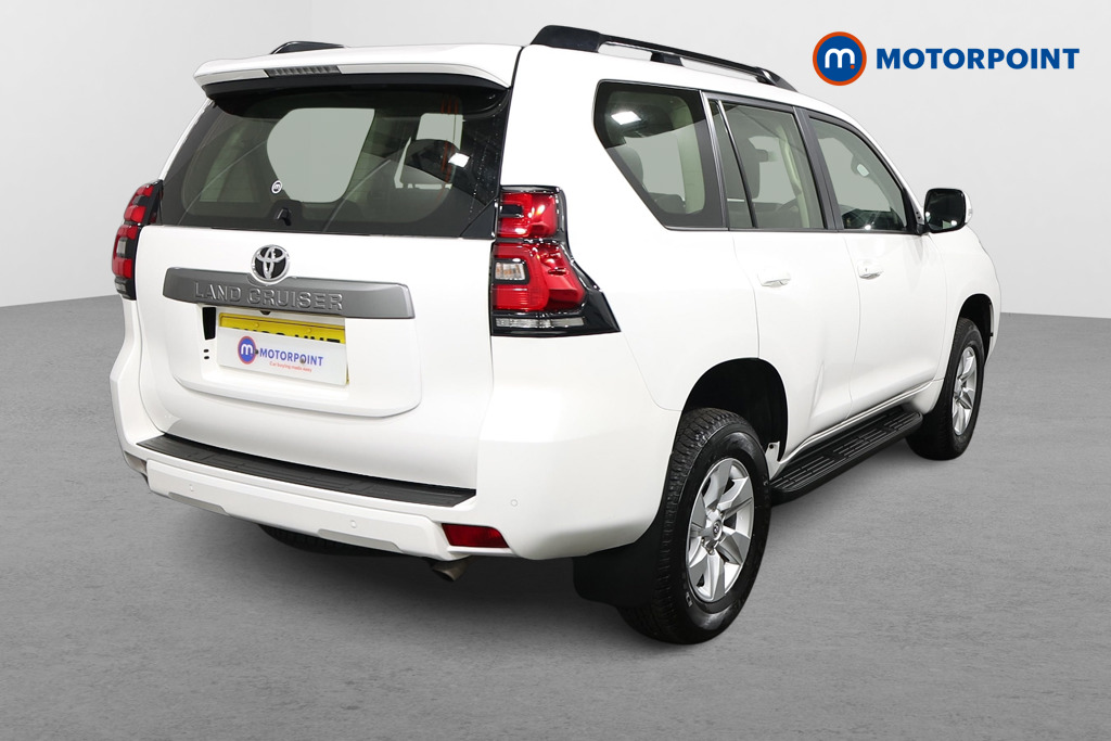 Toyota Land Cruiser Active Automatic Diesel SUV - Stock Number (1584104) - Drivers side rear corner