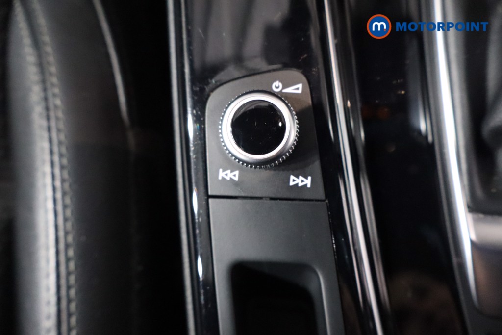 Audi A4 Black Edition Automatic Petrol Saloon - Stock Number (1584113) - 17th supplementary image