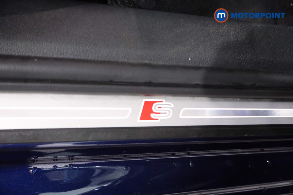 Audi A4 Black Edition Automatic Petrol Saloon - Stock Number (1584113) - 22nd supplementary image