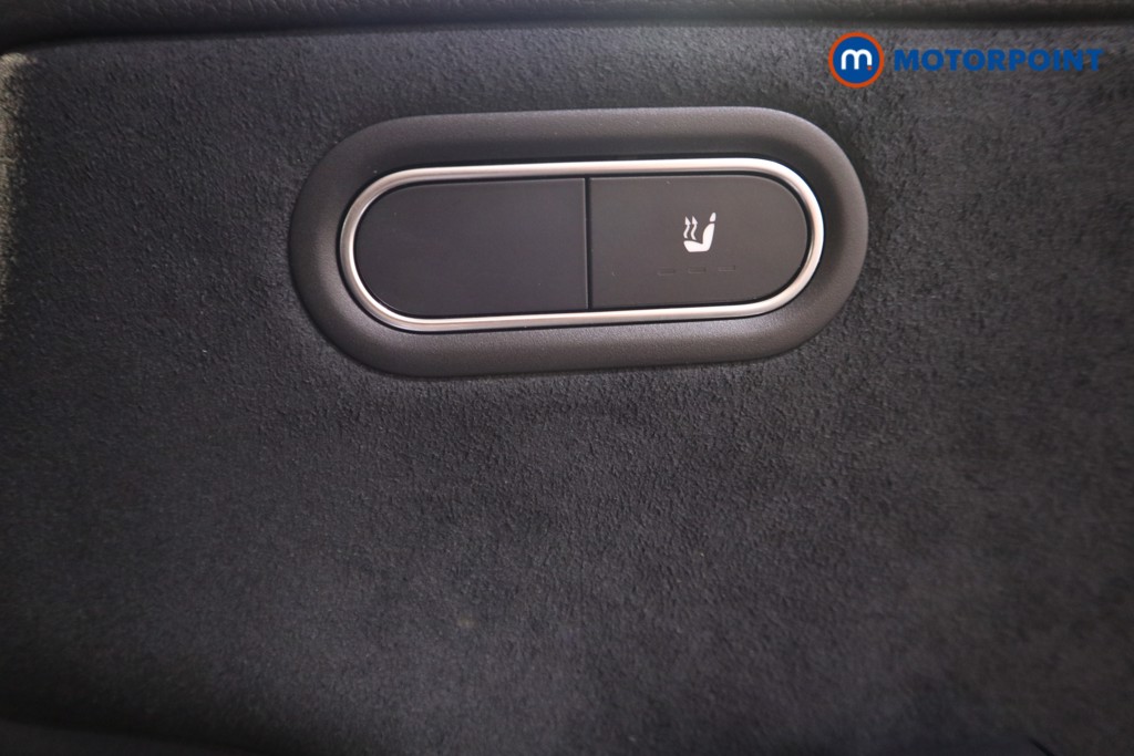 Mercedes-Benz A Class Amg Line Automatic Petrol Plug-In Hybrid Hatchback - Stock Number (1584188) - 10th supplementary image