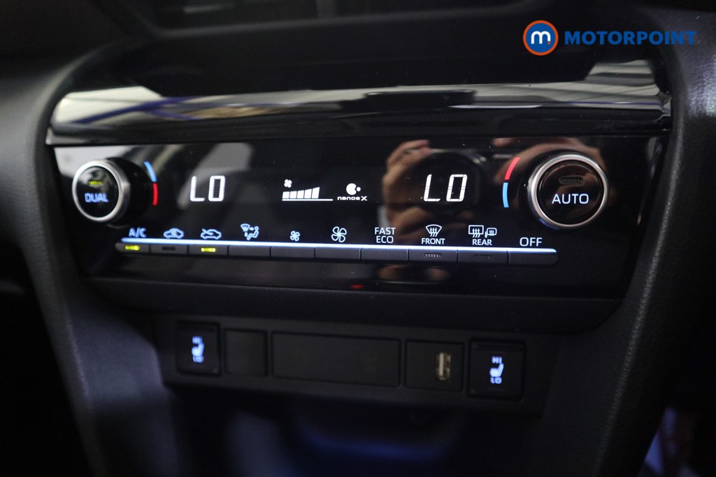 Toyota Yaris Cross Excel Automatic Petrol-Electric Hybrid Estate - Stock Number (1584437) - 9th supplementary image