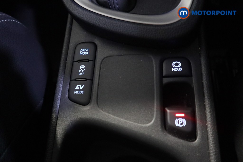 Toyota Yaris Cross Excel Automatic Petrol-Electric Hybrid Estate - Stock Number (1584437) - 12th supplementary image