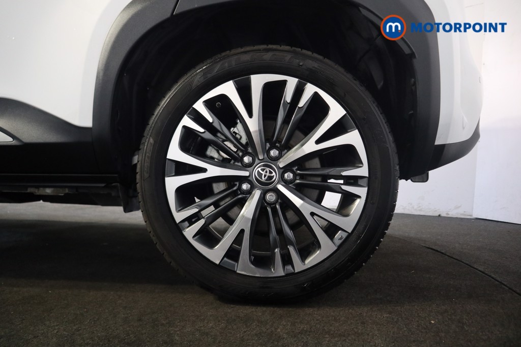 Toyota Yaris Cross Excel Automatic Petrol-Electric Hybrid Estate - Stock Number (1584437) - 21st supplementary image