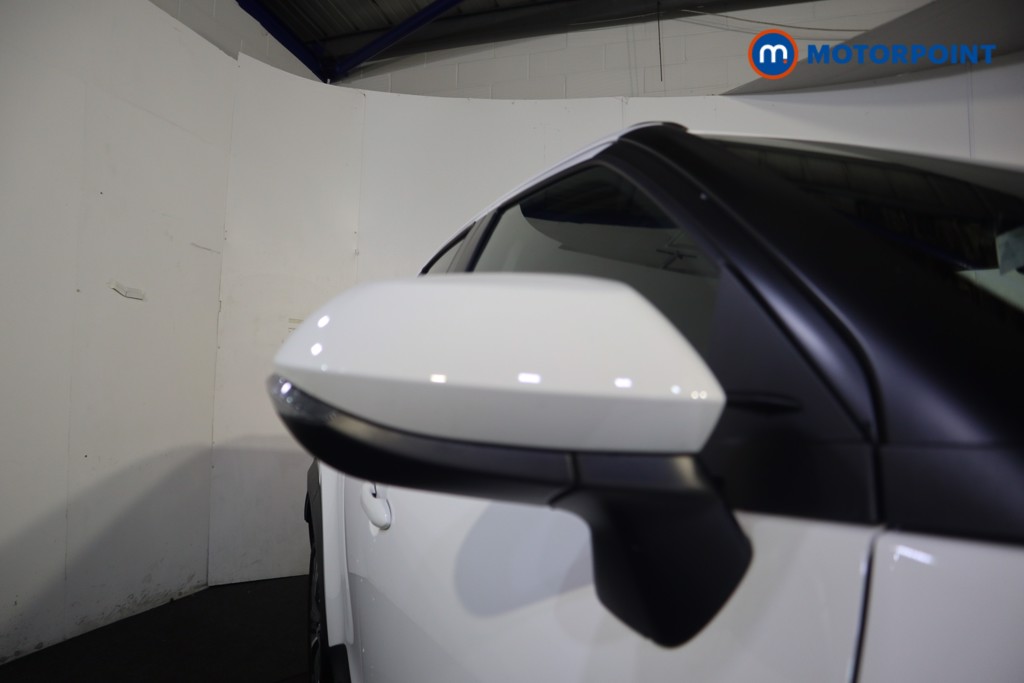 Toyota Yaris Cross Excel Automatic Petrol-Electric Hybrid Estate - Stock Number (1584437) - 26th supplementary image