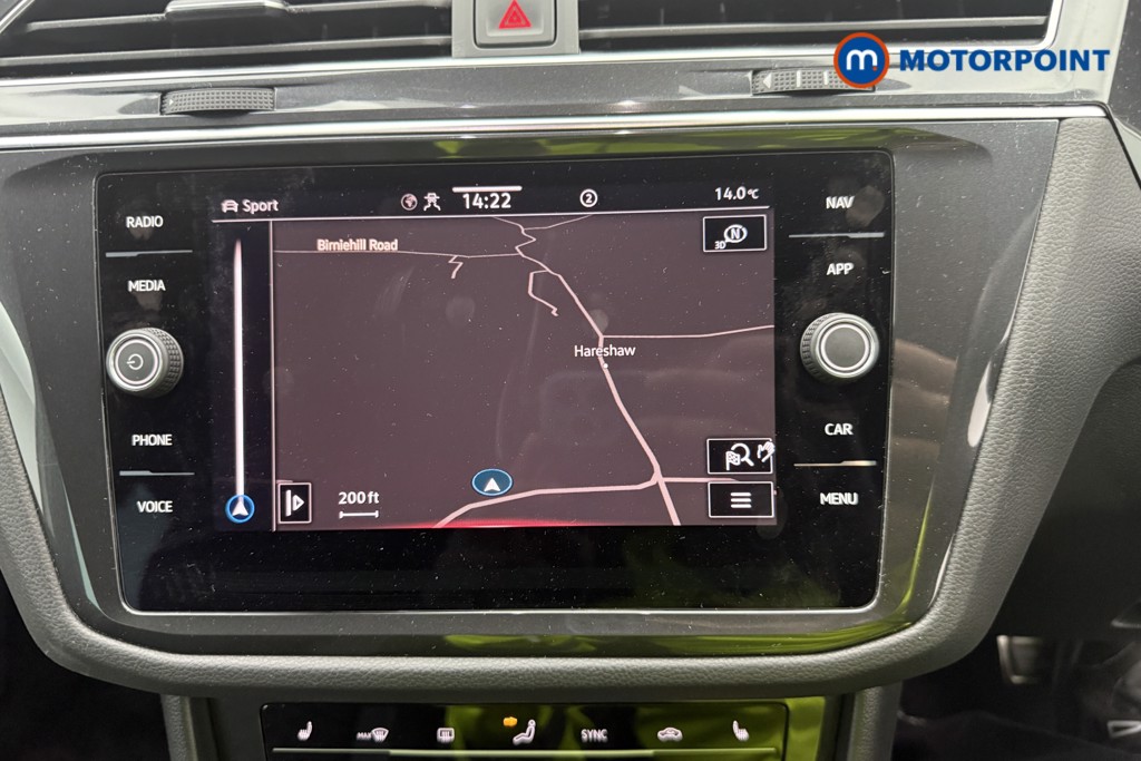 Volkswagen Tiguan R-Line Automatic Petrol SUV - Stock Number (1584466) - 23rd supplementary image