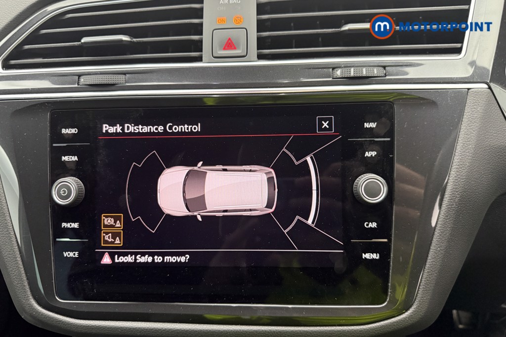 Volkswagen Tiguan R-Line Automatic Petrol SUV - Stock Number (1584466) - 25th supplementary image