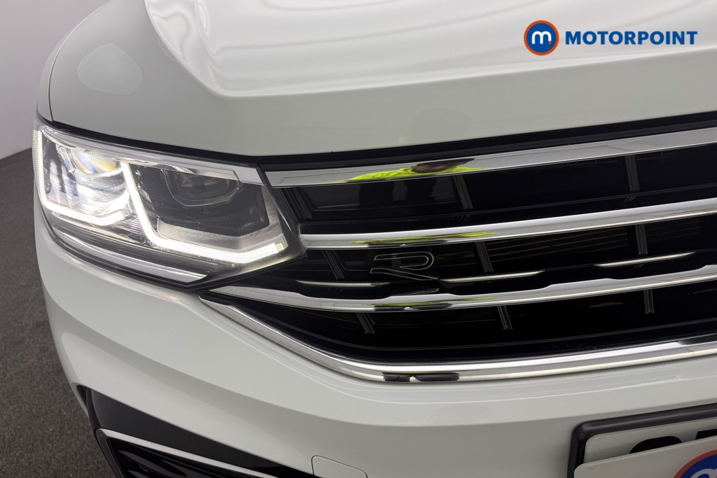 Volkswagen Tiguan R-Line Automatic Petrol SUV - Stock Number (1584466) - 30th supplementary image