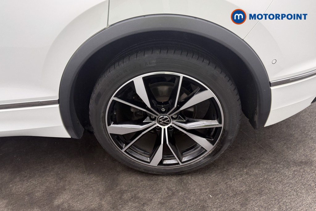 Volkswagen Tiguan R-Line Automatic Petrol SUV - Stock Number (1584466) - 33rd supplementary image