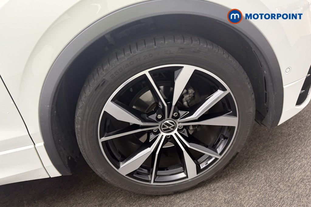 Volkswagen Tiguan R-Line Automatic Petrol SUV - Stock Number (1584466) - 35th supplementary image
