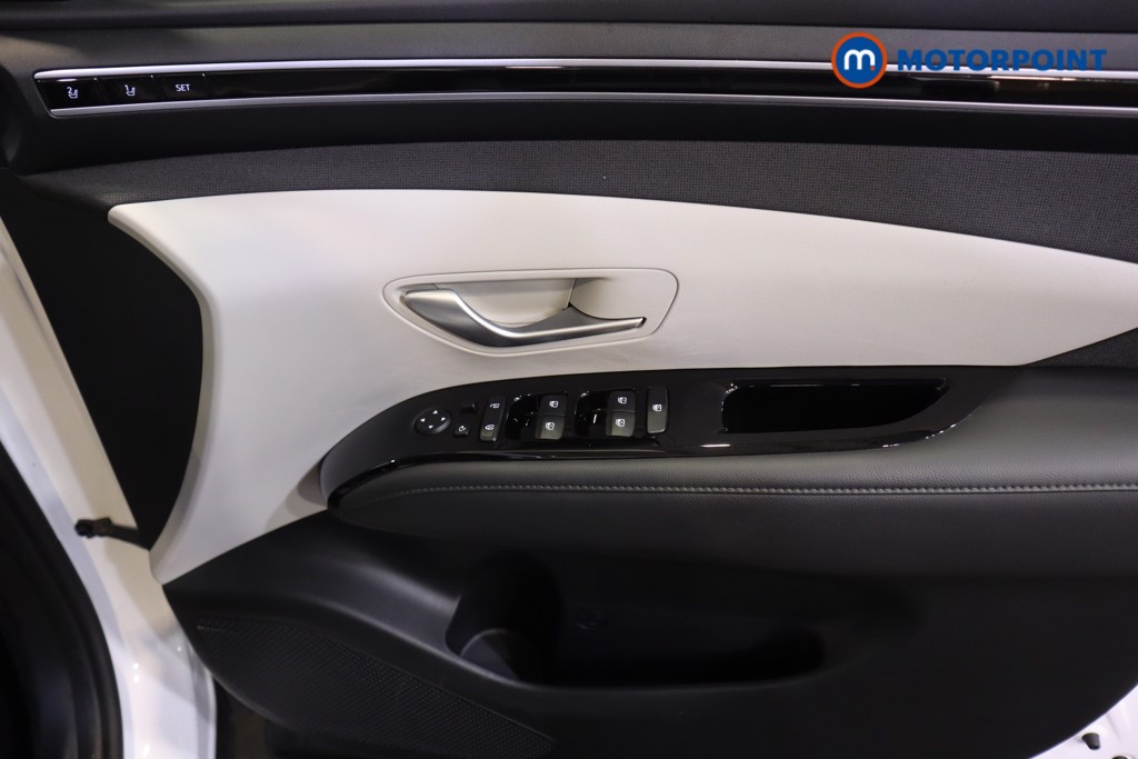 Hyundai Tucson Ultimate Automatic Petrol-Electric Hybrid SUV - Stock Number (1584475) - 9th supplementary image