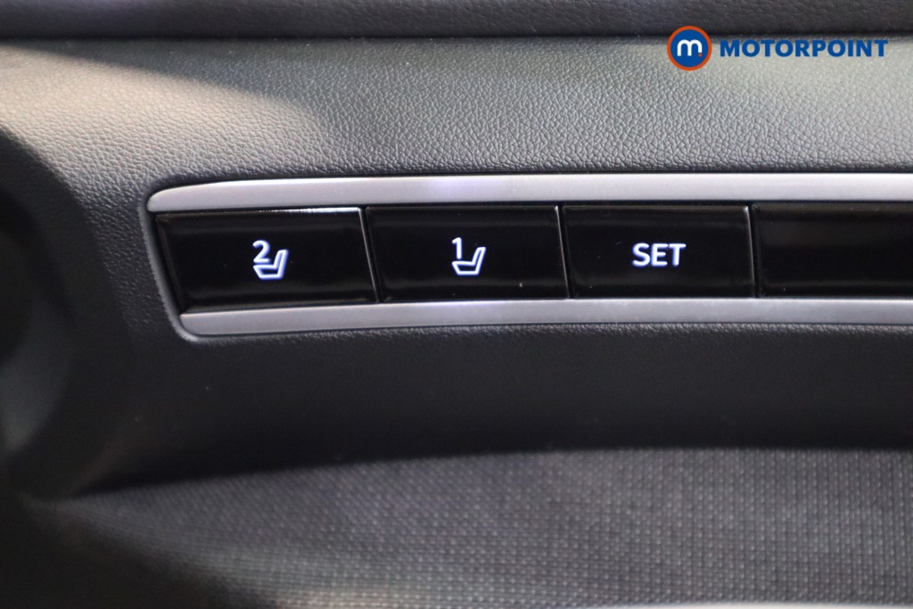 Hyundai Tucson Ultimate Automatic Petrol-Electric Hybrid SUV - Stock Number (1584475) - 11th supplementary image