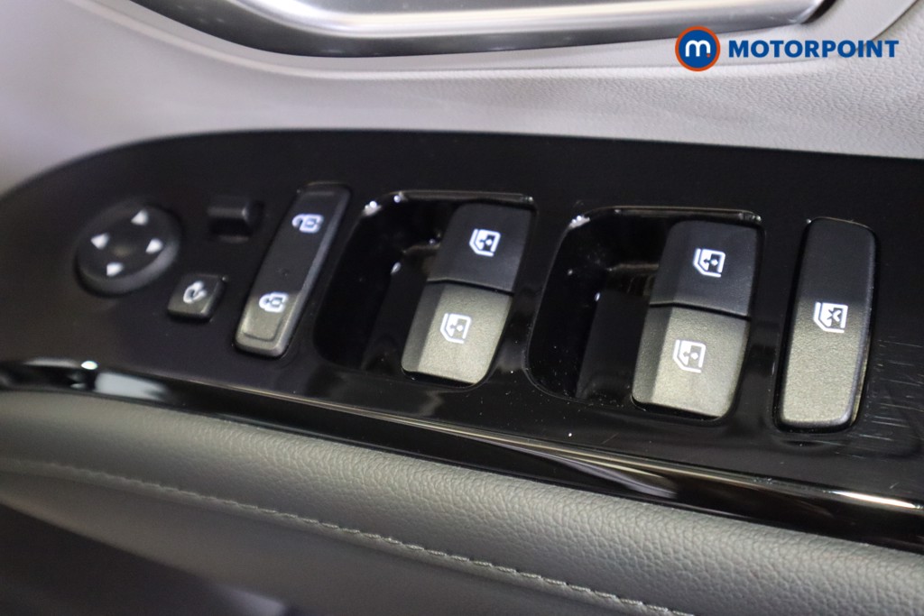 Hyundai Tucson Ultimate Automatic Petrol-Electric Hybrid SUV - Stock Number (1584475) - 12th supplementary image