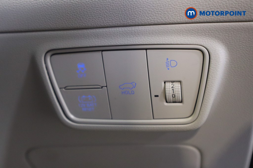 Hyundai Tucson Ultimate Automatic Petrol-Electric Hybrid SUV - Stock Number (1584475) - 13th supplementary image