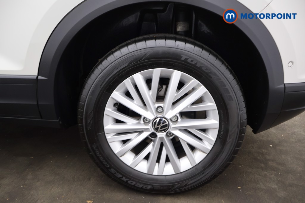 Volkswagen T-Roc Life Automatic Petrol SUV - Stock Number (1584496) - 19th supplementary image