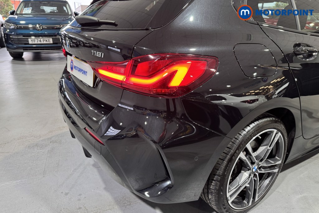 BMW 1 Series M Sport Automatic Petrol Hatchback - Stock Number (1584629) - 17th supplementary image