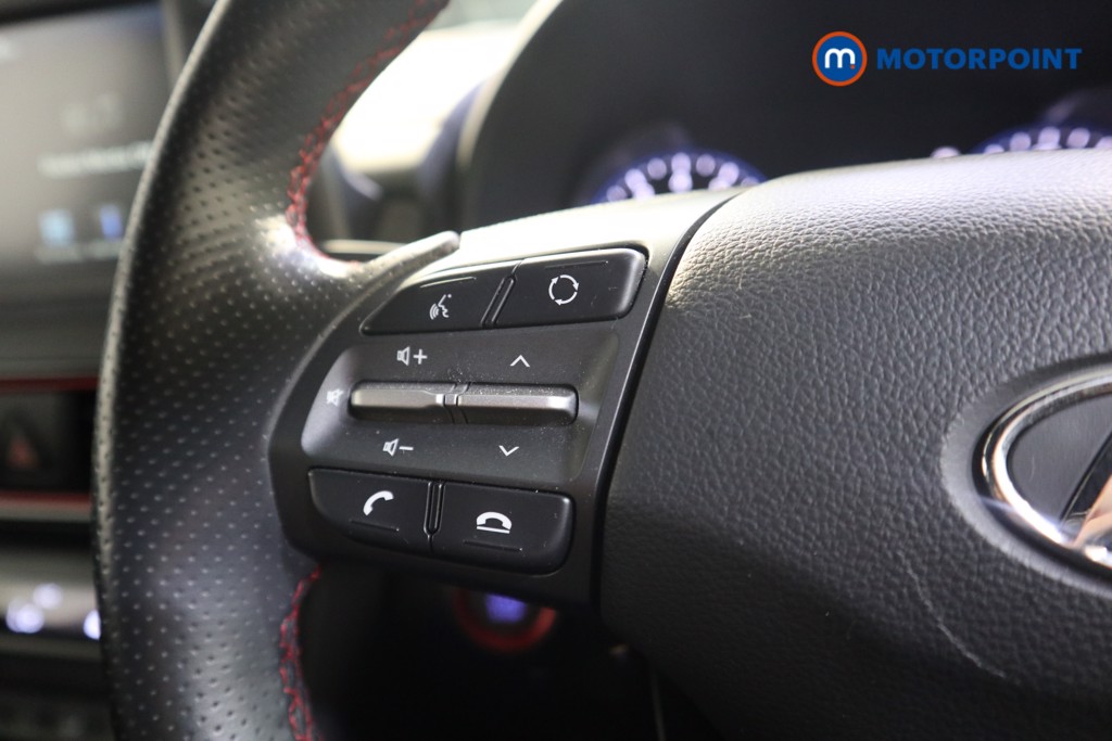Hyundai Kona Premium Se Manual Petrol SUV - Stock Number (1584650) - 4th supplementary image