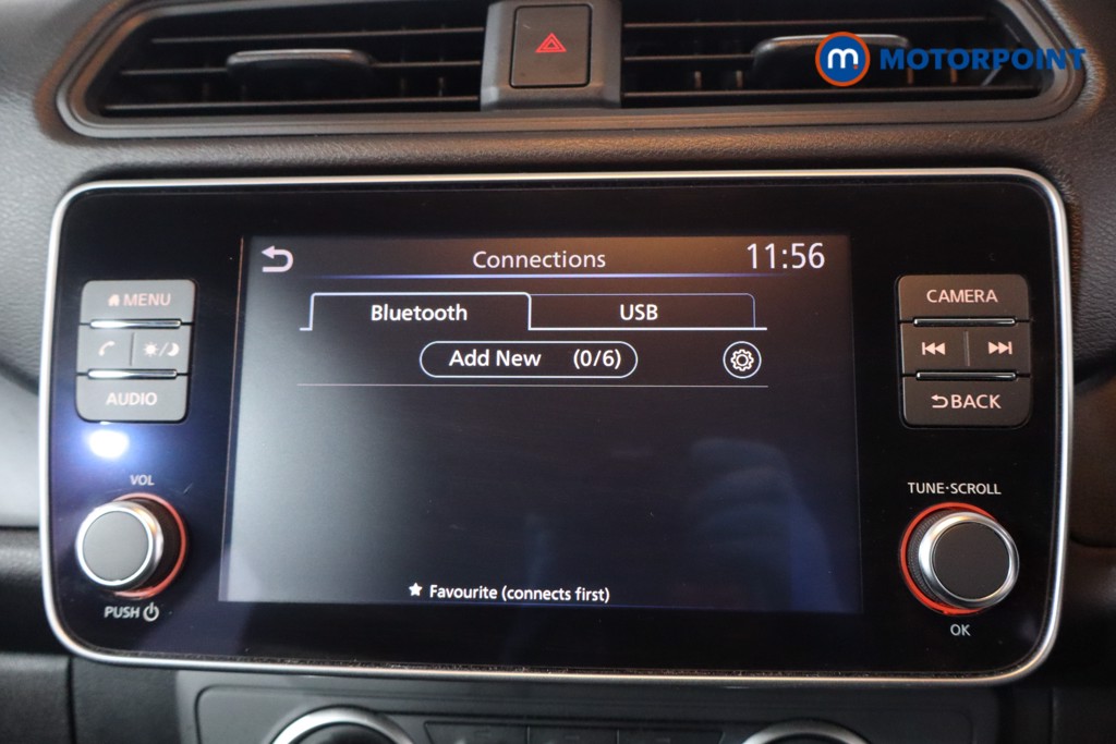 Nissan Leaf Acenta Automatic Electric Hatchback - Stock Number (1584764) - 2nd supplementary image