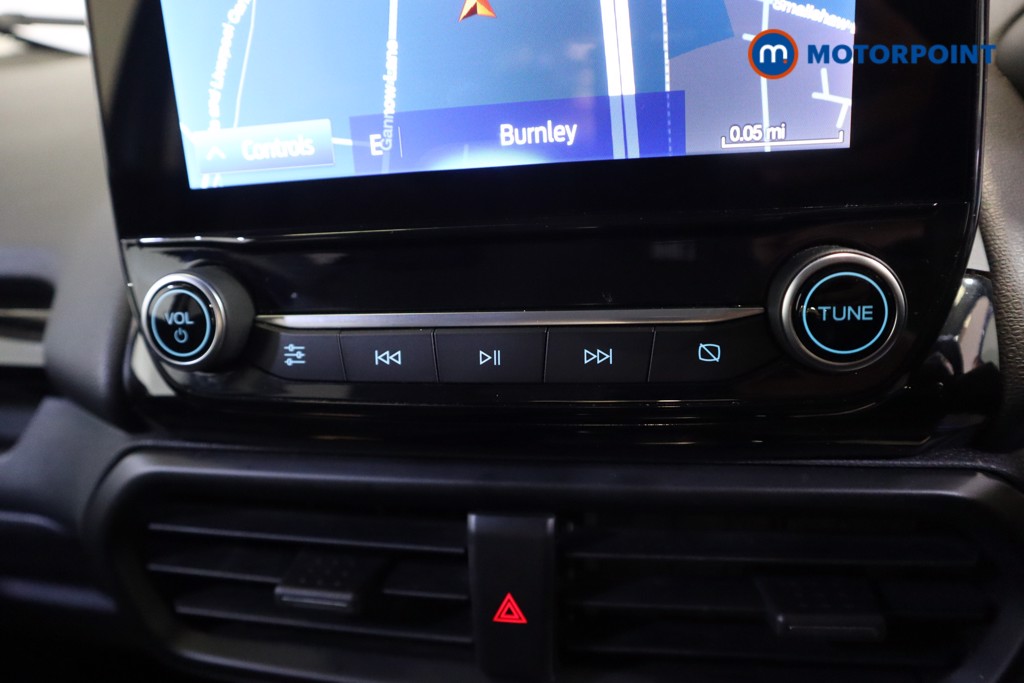 Ford Ecosport Active Manual Petrol SUV - Stock Number (1584775) - 5th supplementary image
