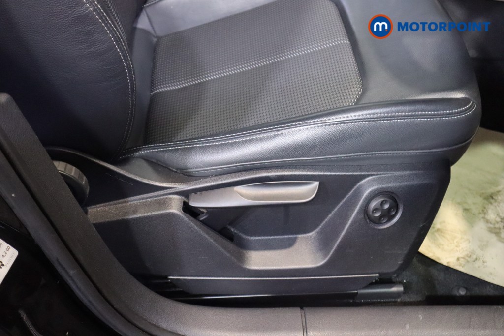Audi Q2 S Line Automatic Petrol SUV - Stock Number (1584940) - 15th supplementary image