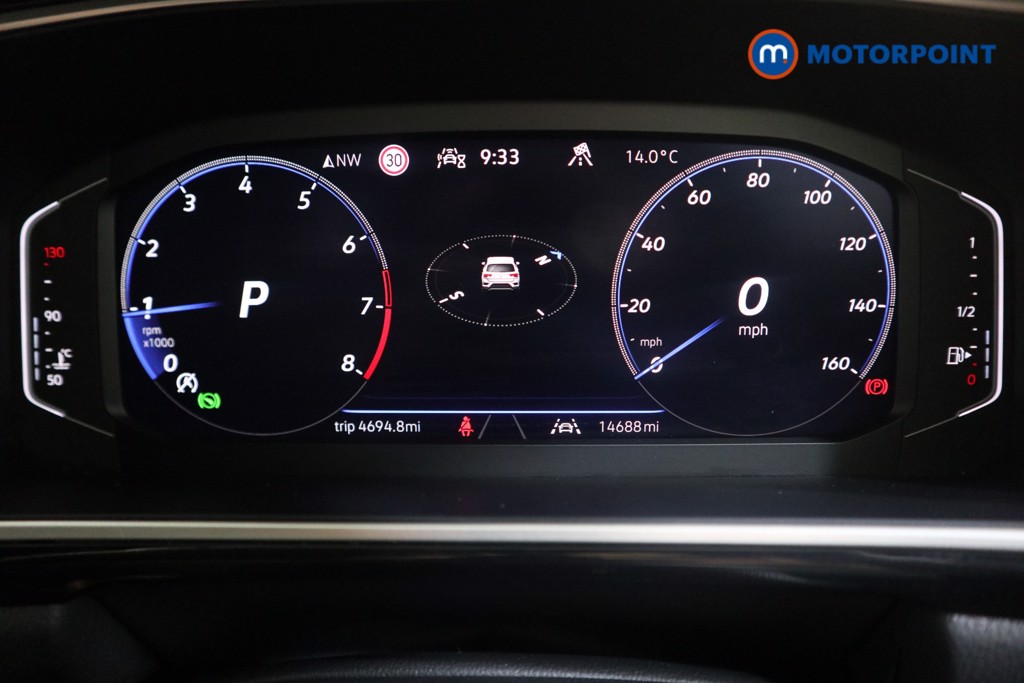 Volkswagen T-Roc R-Line Automatic Petrol SUV - Stock Number (1584978) - 3rd supplementary image