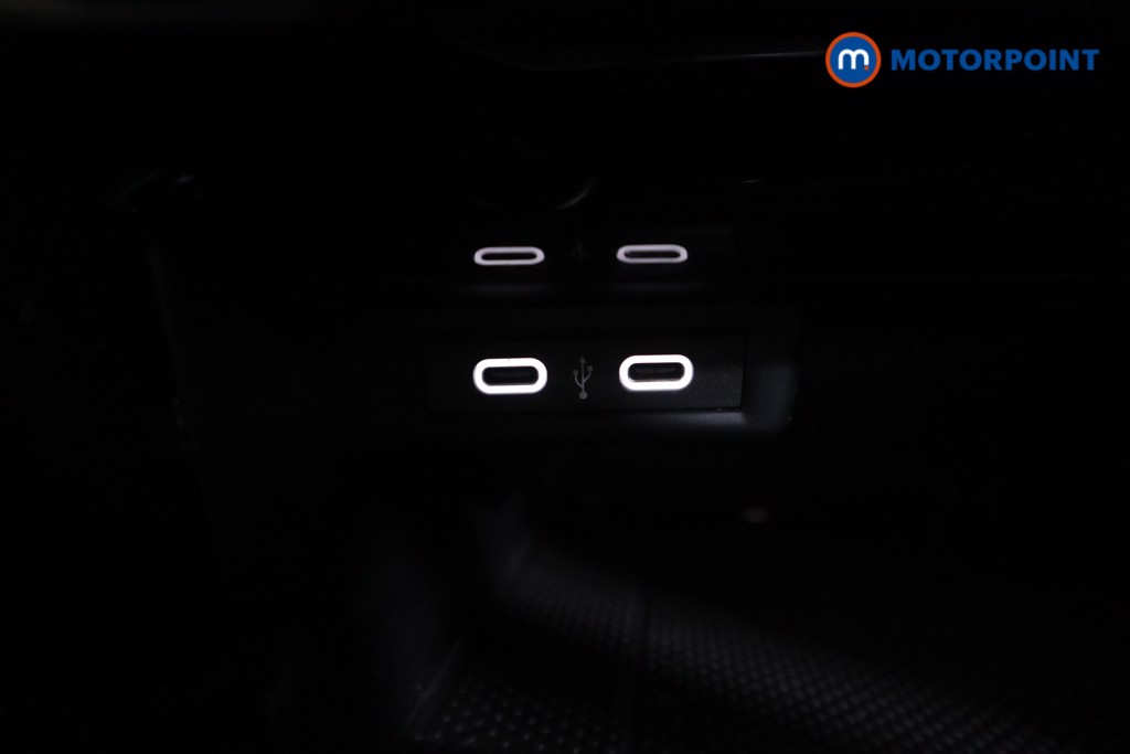 Volkswagen T-Roc R-Line Automatic Petrol SUV - Stock Number (1584978) - 11th supplementary image