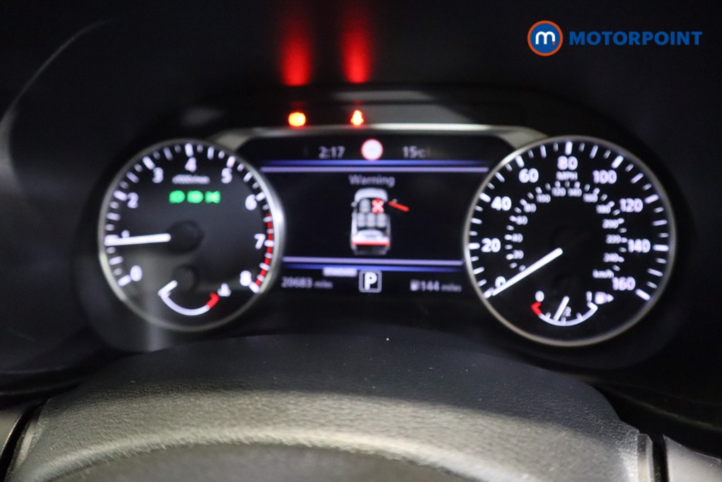 Nissan Juke N-Connecta Automatic Petrol SUV - Stock Number (1586060) - 4th supplementary image