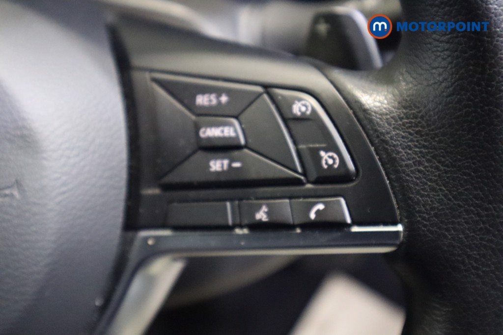 Nissan Juke N-Connecta Automatic Petrol SUV - Stock Number (1586060) - 13th supplementary image