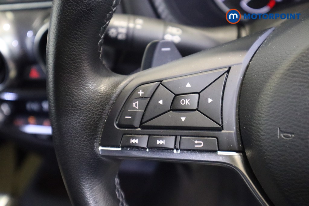 Nissan Juke N-Connecta Automatic Petrol SUV - Stock Number (1586060) - 15th supplementary image