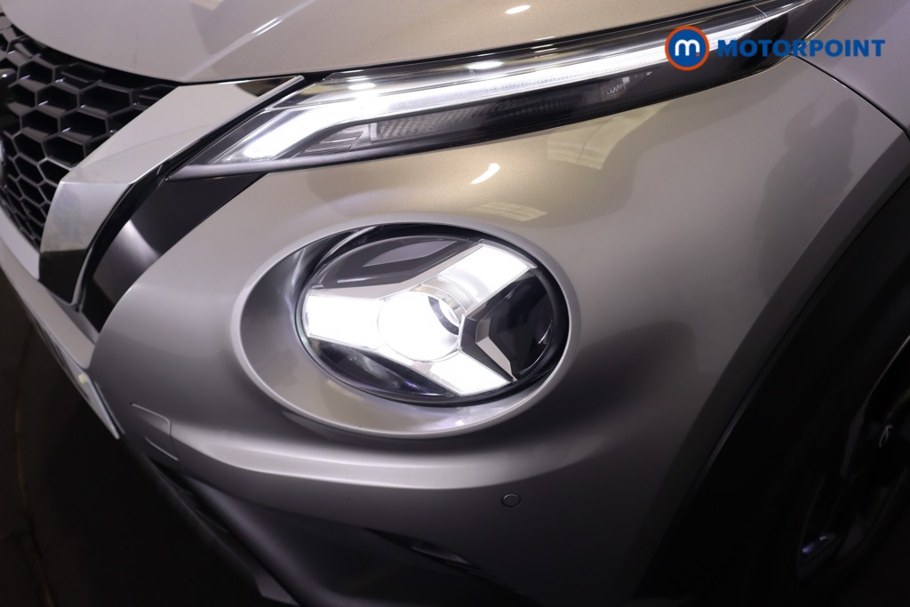 Nissan Juke N-Connecta Automatic Petrol SUV - Stock Number (1586060) - 27th supplementary image
